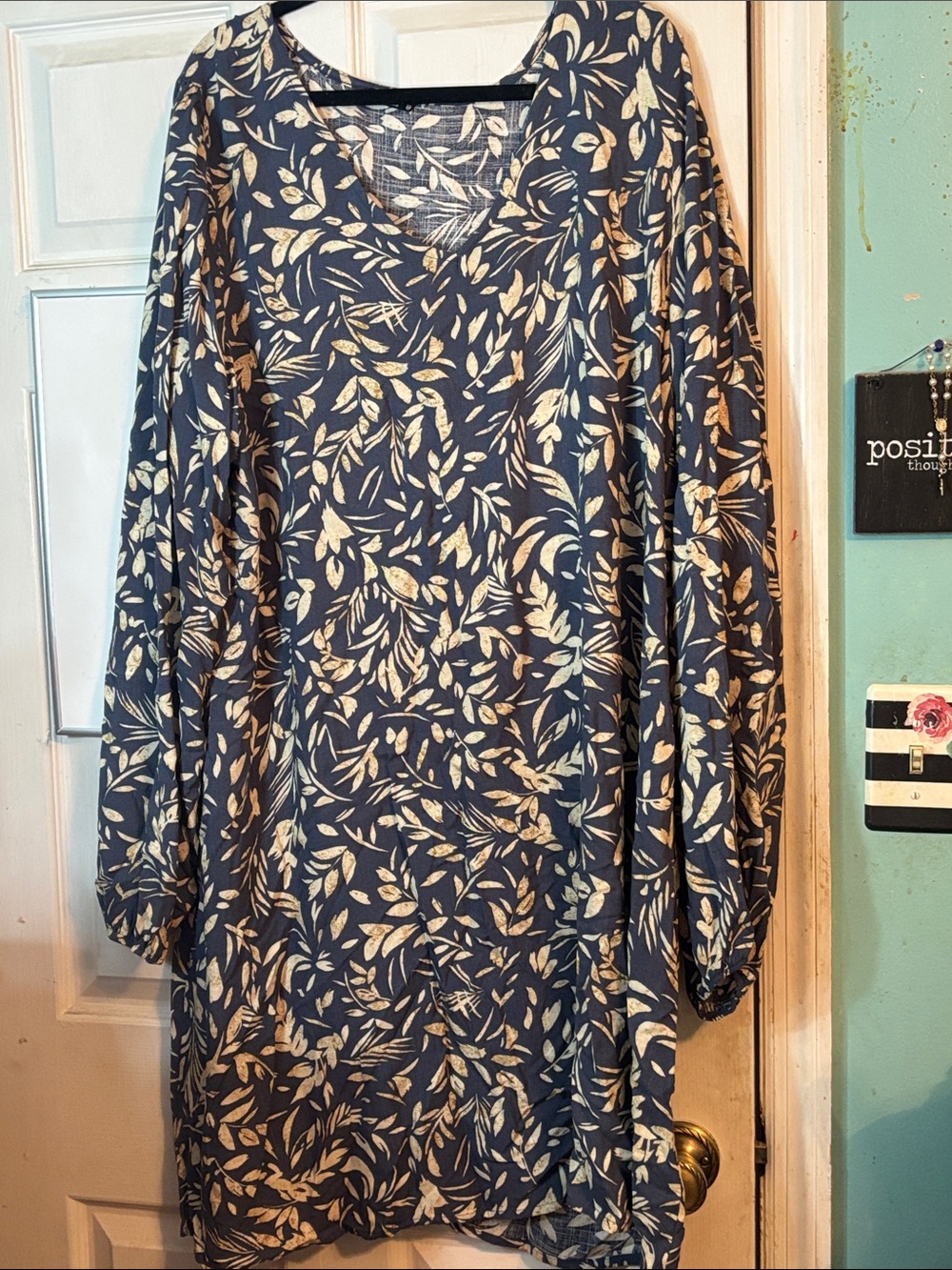 HEIMISH USA Navy Blue and Cream Leaf-Print Midi Dress Size 3X